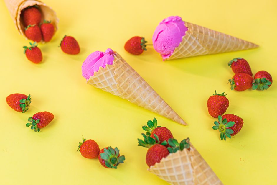 Shaw's Ice Cream โ Regular Cone